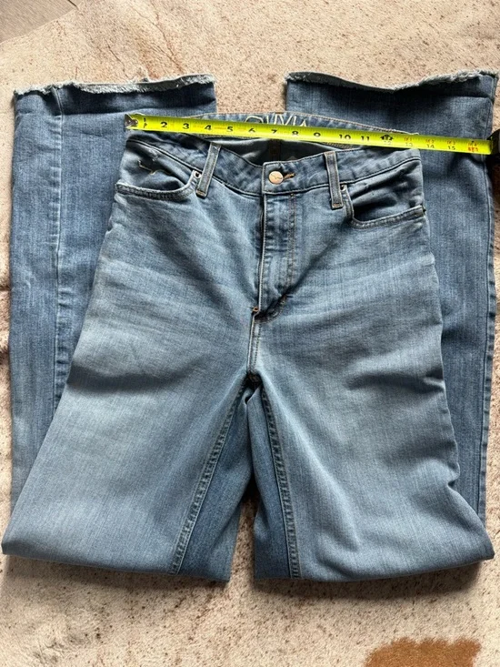 OLIVIA KIMES 2/32 - Picture 2 of 6